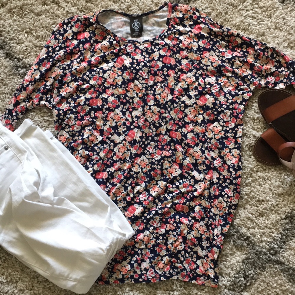 Agnes & Dora berry flower dolman